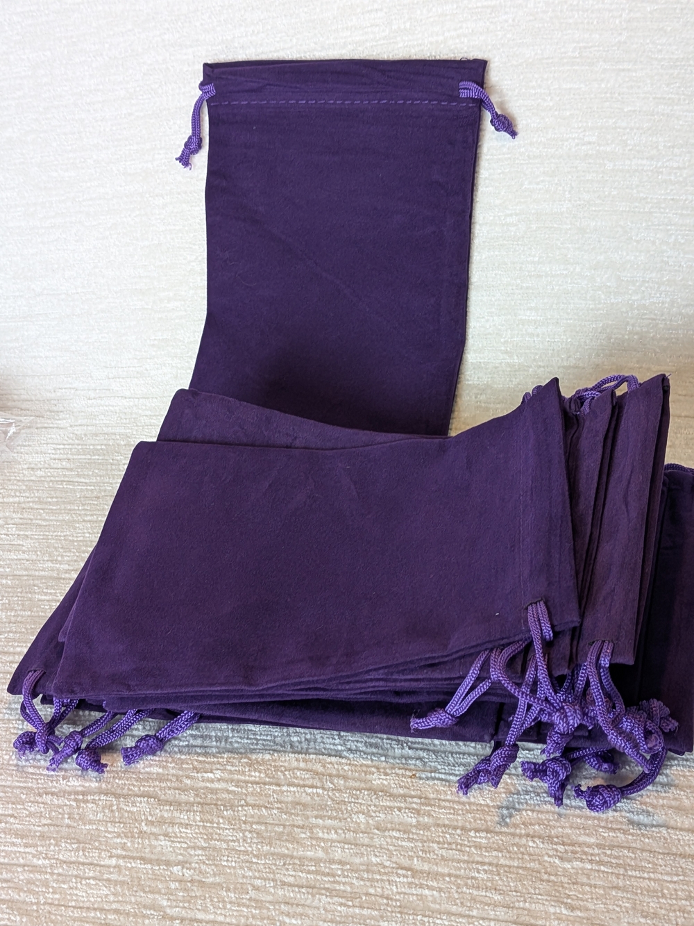 Purple Velvety Drawstring Jewelry Pouch - 20 Pack of Velvety Bags - Picture 5 of 9